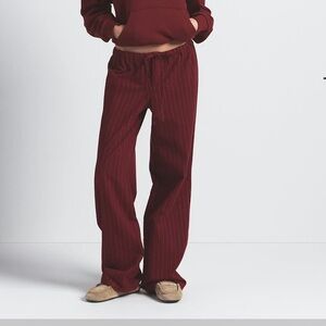 SKIMS (sold out) cotton fleece, classic straight leg pant in Merlot size small